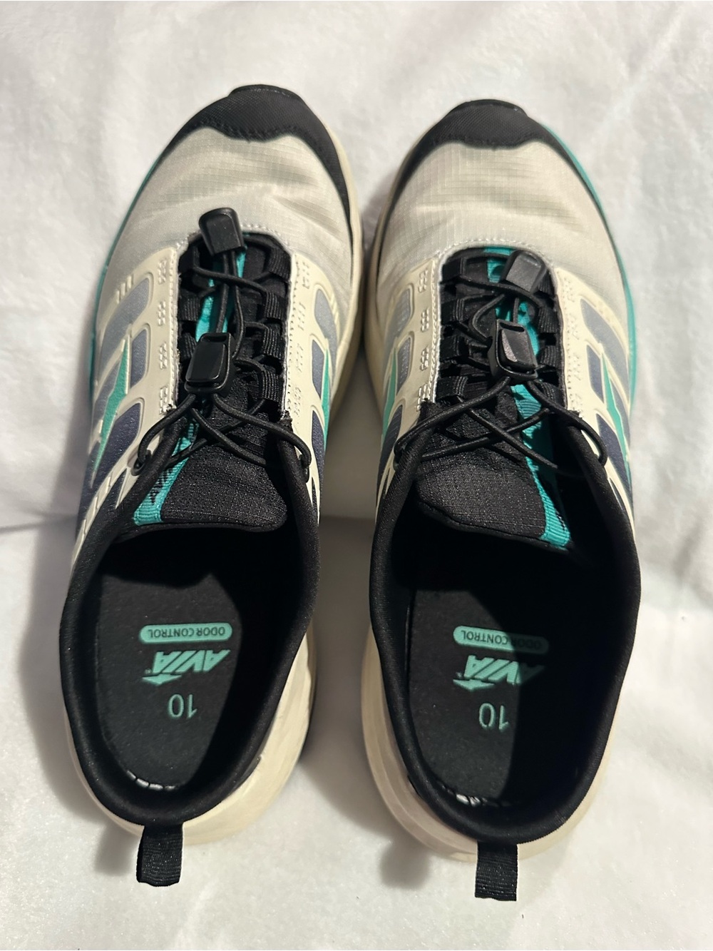 Avia Cream and Teal Women’s Athletic Sneakers